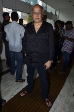 Mahesh Bhatt at Humpty Sharma Ki Dulhania promotions in Escobar, Mumbai on 2nd July 2014